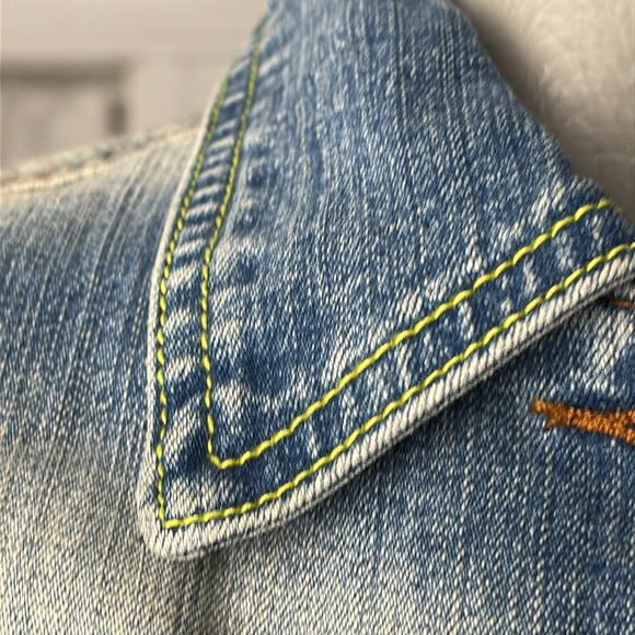 NWT - YNQ - Distressed Crop/Cropped Jean Jacket - Sz M - Picture 7 of 16